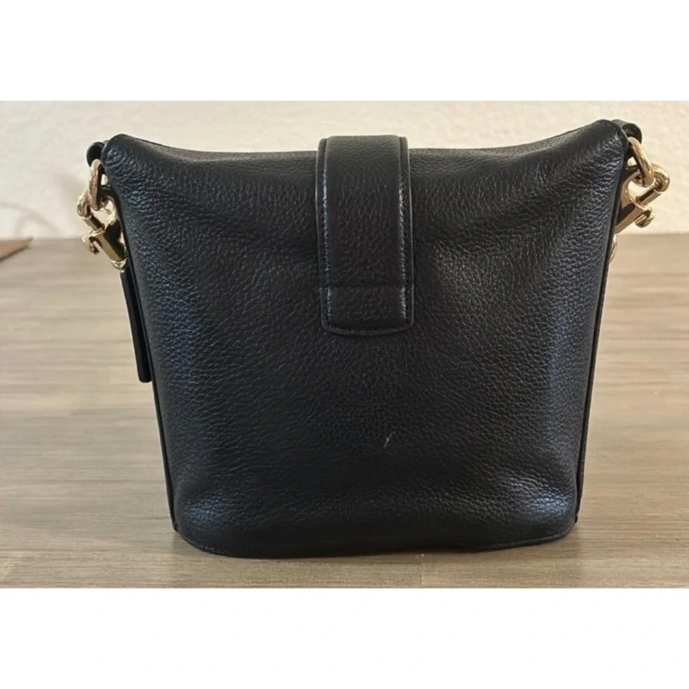 Coach c2814 addie